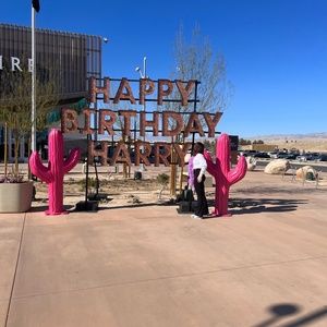 Meet your Posher, sam